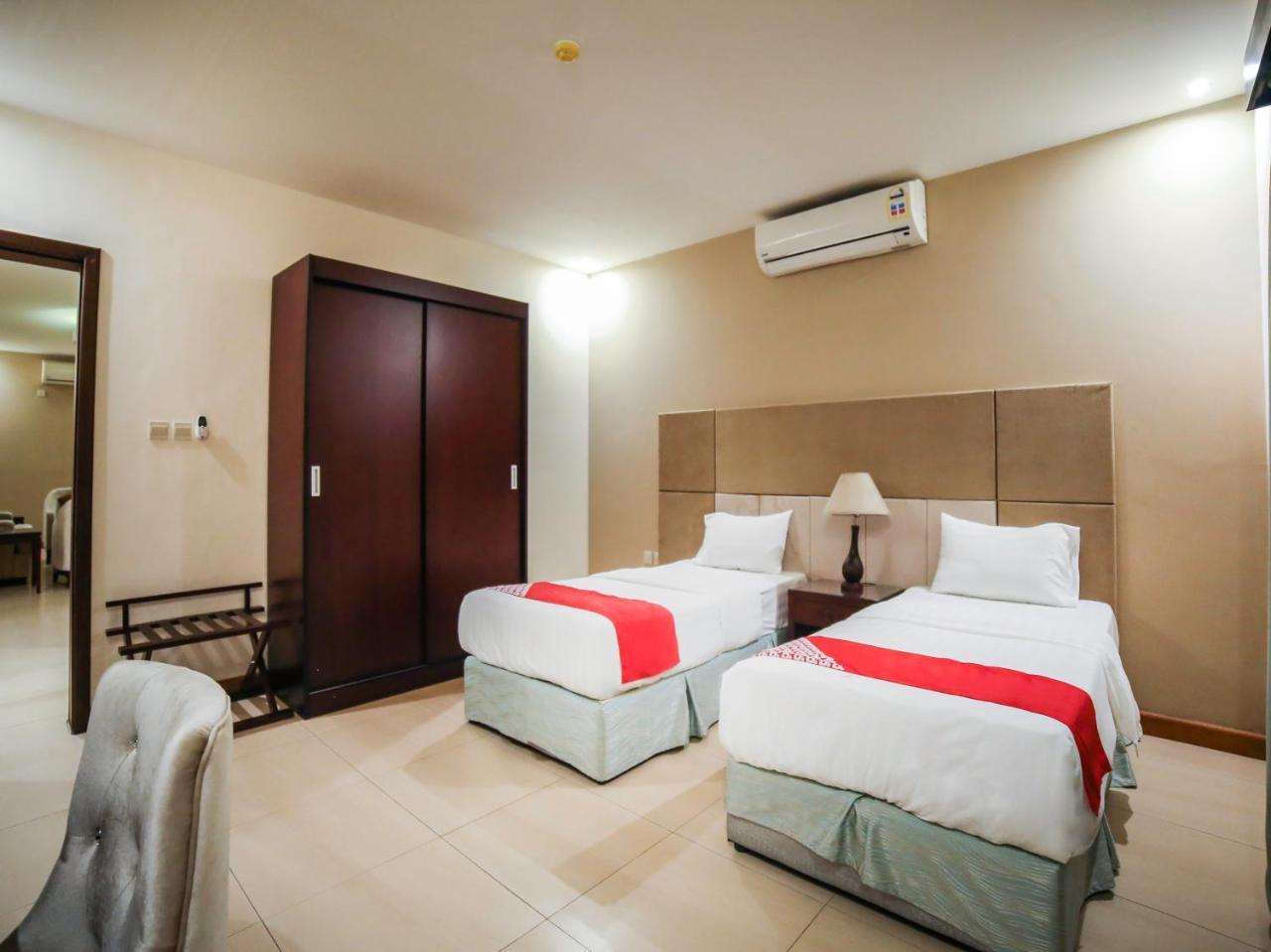 Night Inn Hotel Αλ Κομπάρ Εξωτερικό φωτογραφία