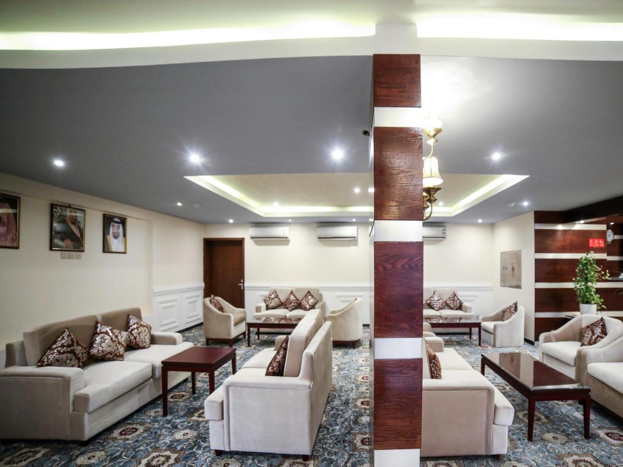 Night Inn Hotel Αλ Κομπάρ Εξωτερικό φωτογραφία