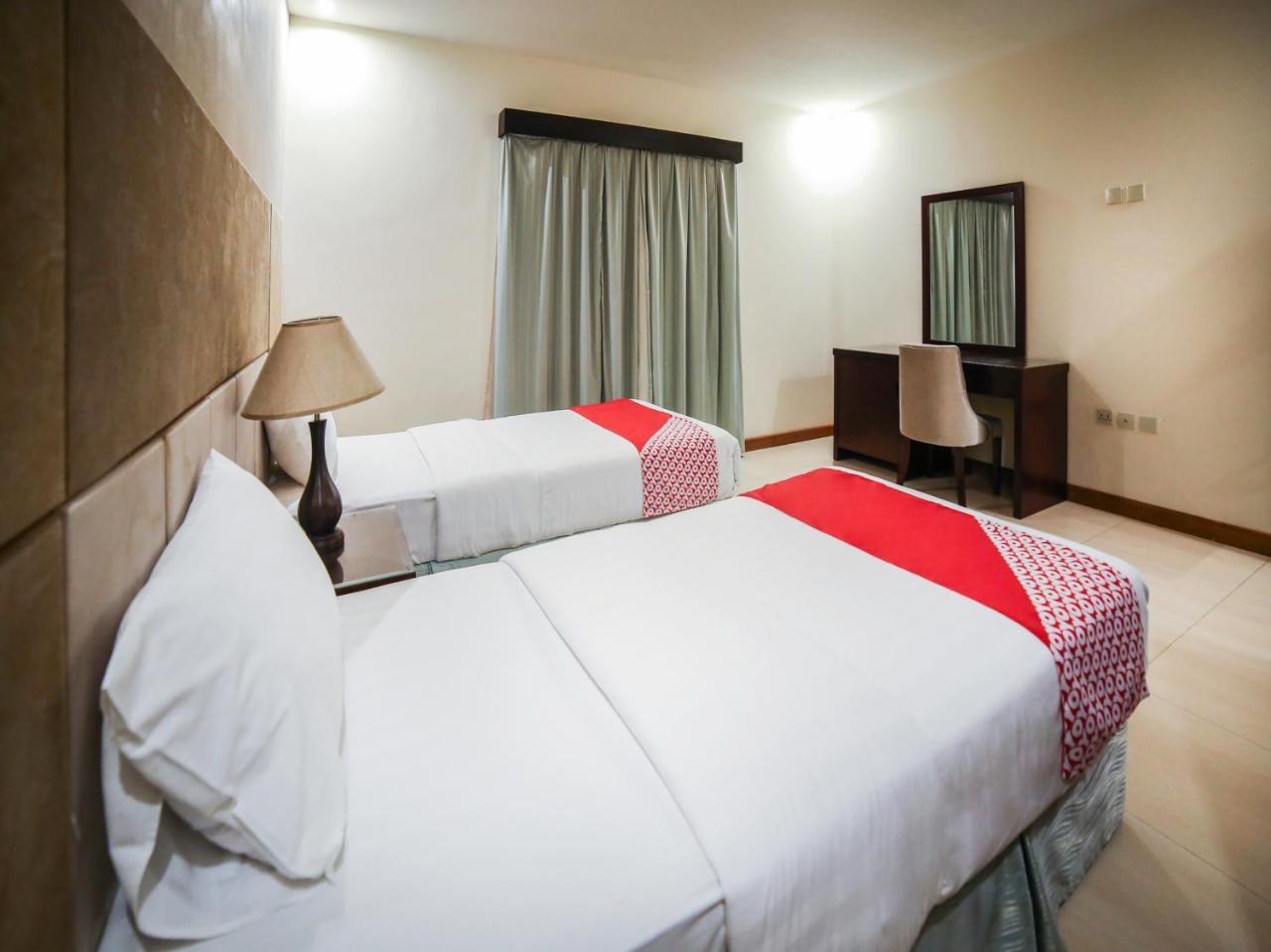 Night Inn Hotel Αλ Κομπάρ Εξωτερικό φωτογραφία