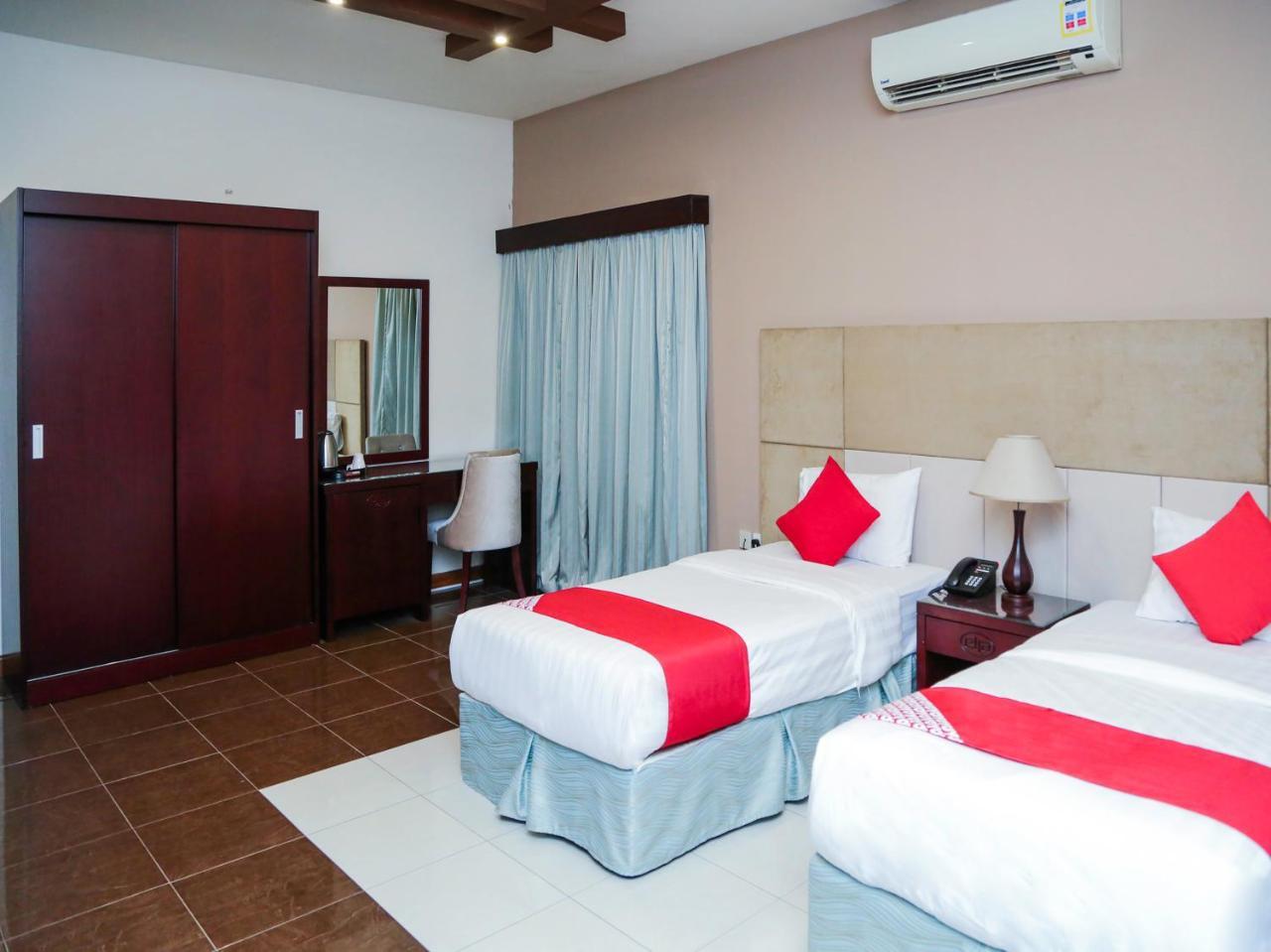 Night Inn Hotel Αλ Κομπάρ Εξωτερικό φωτογραφία