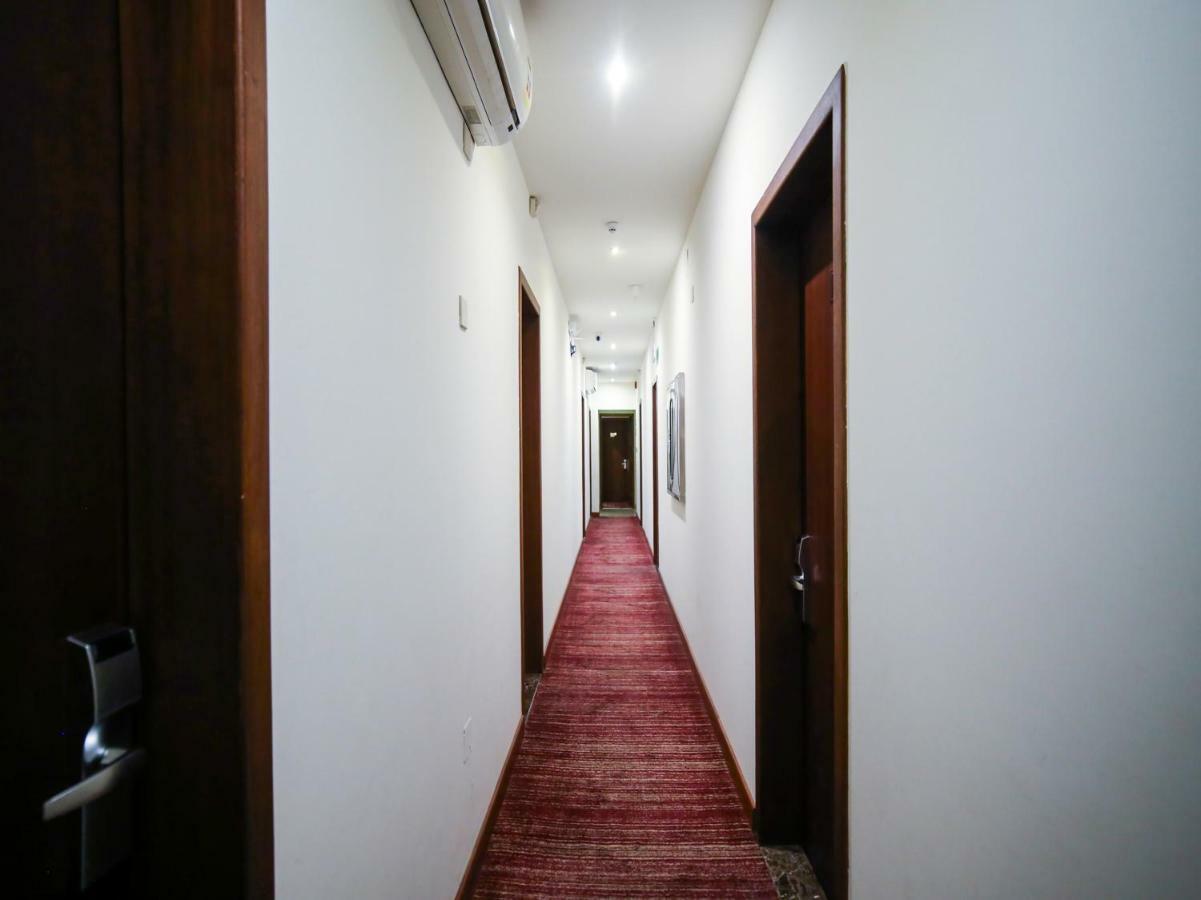 Night Inn Hotel Αλ Κομπάρ Εξωτερικό φωτογραφία